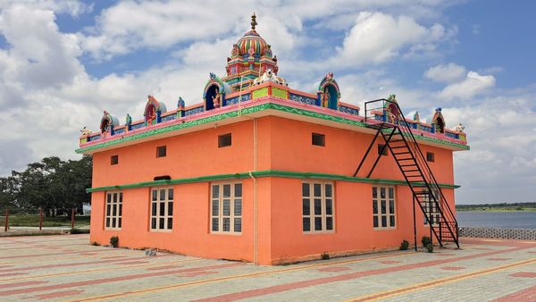 ಮೂರು ನದಿಗಳ ಸಂಗಮ ಕ್ಷೇತ್ರದಲ್ಲಿ ಅಭಿವೃದ್ಧಿ ಕೊರತೆ: ಪ್ರಸಿದ್ಧ ಸ್ಥಳದಲ್ಲಿಲ್ಲ ಕನಿಷ್ಠ ಸೌಲಭ್ಯ