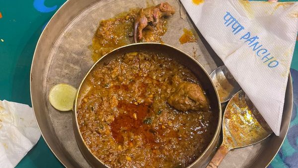 ಚಿಕನ್ ಕರಿಯಲ್ಲಿ ಇಲಿ ಪತ್ತೆ ಪ್ರಕರಣ: ಮುಂಬೈ ರೆಸ್ಟೋರೆಂಟ್ ಮುಚ್ಚಲು ಸೂಚನೆ!