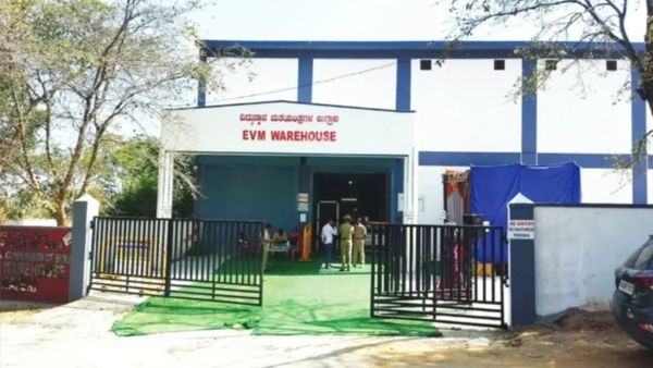 ಲೋಕಸಭೆ ಚುನಾವಣೆಗೆ ಮತಯಂತ್ರ ಸಿದ್ಧ: 18 ತಂತ್ರಜ್ಞರಿಂದ ತಪಾಸಣೆ ಕಾರ್ಯ ಪೂರ್ಣ