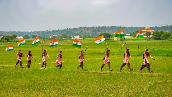 Independence Day 2023: 'ಹರ್ ಘರ್ ತಿರಂಗ' ವೆಬ್‌ಸೈಟ್‌ನಲ್ಲಿ ಅಪ್‌ಲೋಡ್ ಆದ 8 ಕೋಟಿಗೂ ಅಧಿಕ ಸೆಲ್ಫಿಗಳು