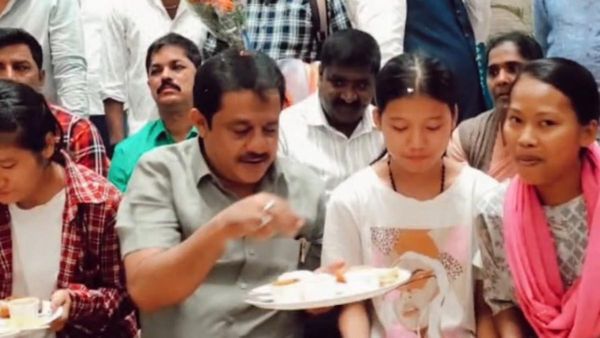 ಮಣಿಪುರದ ವಿದ್ಯಾರ್ಥಿಗಳೊಂದಿಗೆ ಹುಟ್ಟುಹಬ್ಬ ಆಚರಿಸಿಕೊಂಡು, ಶಿಕ್ಷಣ ವೆಚ್ಚ ಭರಿಸುವ ಭರವಸೆ ನೀಡಿದ ಜಮೀರ್‌ ಅಹಮದ್‌ ಖಾನ್‌