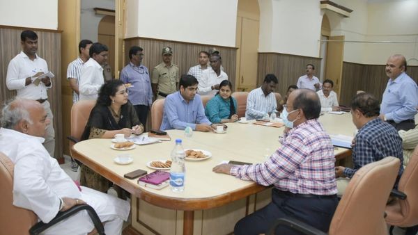 ಕಲಬುರಗಿ ಟೆಕ್ಸ್‌ಟೈಲ್ ಪಾರ್ಕ್; ಜಮೀನು ಹಸ್ತಾಂತರಕ್ಕೆ ಸೂಚನೆ