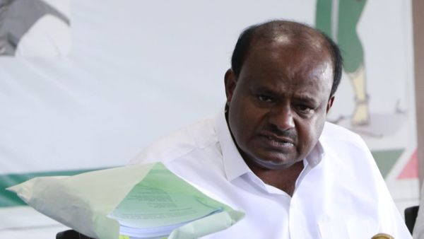 ಕುಮಾರಸ್ವಾಮಿಗೆ ಶುರುವಾಗಿದ್ಯಾ ಅಸ್ವಿತ್ವದ ಭಯ! 1999 ರ ಇತಿಹಾಸ ಮತ್ತೆ ಮರುಕಳಿಸುವ ಆತಂಕವೇ? ಇಲ್ಲಿದೆ ವಿಶ್ಲೇಷಣೆ