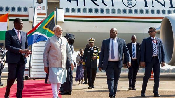 BRICS Summit: ದಕ್ಷಿಣ ಆಫ್ರಿಕಾಗೆ ಪ್ರಧಾನಿ ಮೋದಿ ಭರ್ಜರಿ ಎಂಟ್ರಿ