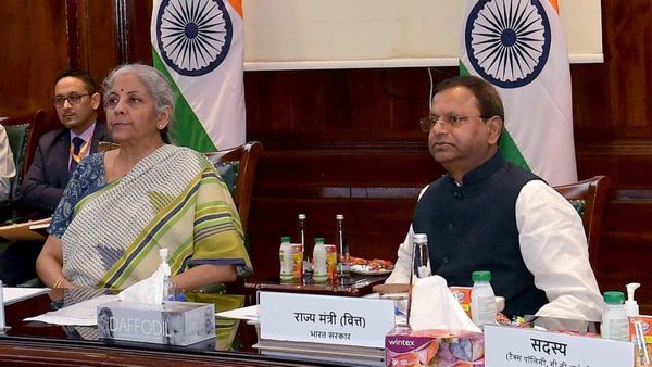 GST council meet: ಆನ್‌ಲೈನ್ ಗೇಮಿಂಗ್ ಮೇಲೆ ಶೇ 28 ತೆರಿಗೆ, ಯಾವಾಗಿಂದ ಜಾರಿ ತಿಳಿಯಿರಿ