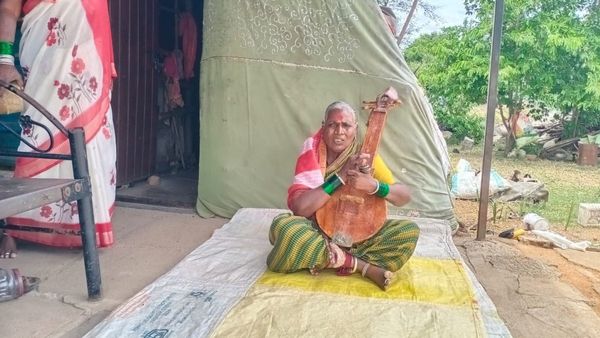 ಸಾವಿರಾರು ಹಾಡು ಹಾಡಿರುವ ಈ ಜಾನಪದ ಕಲಾವಿದೆಗೆ ಬೇಕಿದೆ ಸರ್ಕಾರದ ಪ್ರೋತ್ಸಾಹ