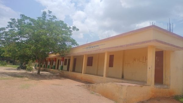 ಶಿಕ್ಷಣ ಇಲಾಖೆಯ ಆಯುಕ್ತರ ಆದೇಶಕ್ಕೆ ಕ್ಯಾರೆ ಎನ್ನದ ಉಪ ನಿರ್ದೇಶಕ, ಮಕ್ಕಳ ಕಲಿಕೆಯ ಸಮಸ್ಯೆ ಕೇಳುವವರಾರು?