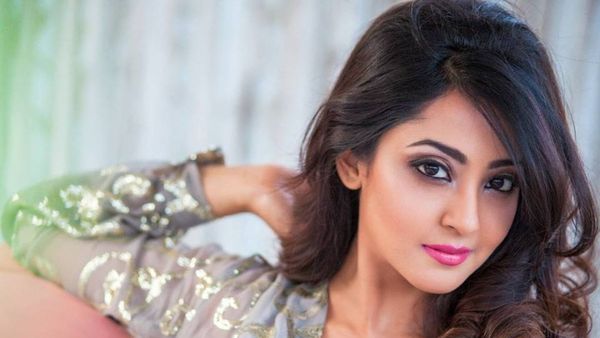 ಅಕ್ರಮ ಗೋಹತ್ಯೆ ಬಗ್ಗೆ ಮೋದಿಗೆ ದೂರಿದ ನಟಿ ಐಂದ್ರಿತಾ ರೈ: ಪೊಲೀಸರಿಂದ ಸ್ಪಷ್ಟನೆ