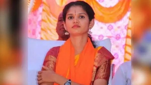 ಬಿಜೆಪಿ ಟಿಕೆಟ್ ವಂಚನೆ: ಬಾಡಿಗೆ ಭಾಷಣಕಾರರು, ಖಾವಿ ವೇಷದಾರಿ ವಂಚಕರ ಬಗ್ಗೆ ಕಾಂಗ್ರೆಸ್‌ ಟ್ವೀಟ್‌