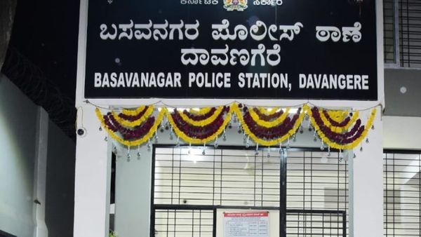 ಸಾಹಿತಿಗಳಿಗೆ ಬೆದರಿಕೆ ಪತ್ರ: ಆರೋಪಿ ಸೆರೆ, ವಿಚಾರಣೆ ವೇಳೆ ಬಾಯ್ಬಿಟ್ಟ ಸತ್ಯವೇನು...?