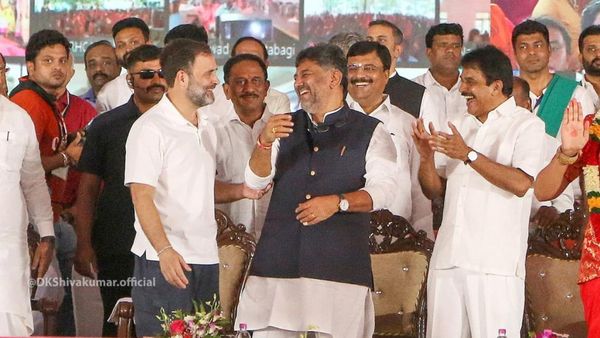 ಬಿಎಸ್‌ವೈ, ಬೊಮ್ಮಾಯಿ ಅನುಪಸ್ಥಿತಿಯಲ್ಲಿ ಸಭೆ ನಡೆಸಿದ ಬಿಎಲ್ ಸಂತೋಷ್‌: ಸಂತಸ ವ್ಯಕ್ತಪಡಿಸಿದ ಡಿಕೆ ಶಿವಕುಮಾರ್‌- ಕಾರಣವೇನು?