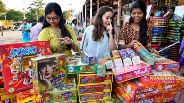 ಈ ಮಹಾನಗರದಲ್ಲಿ ಪಟಾಕಿ ಉತ್ಪಾದನೆ, ದಾಸ್ತಾನಿಗೆ, ಮಾರಾಟಕ್ಕೆ ನಿಷೇಧಿಸಿದ ಸರ್ಕಾರ