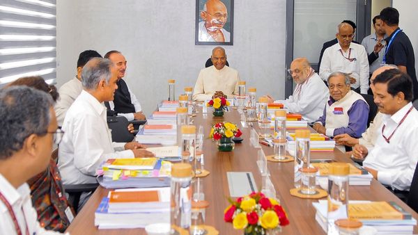 ರಾಮನಾಥ್ ಕೋವಿಂದ್ ಅಧ್ಯಕ್ಷತೆಯಲ್ಲಿ 'ಒಂದು ರಾಷ್ಟ್ರ ಒಂದು ಚುನಾವಣೆ' ಉನ್ನತ ಮಟ್ಟದ ಸಮಿತಿಯ ಮೊದಲ ಸಭೆ