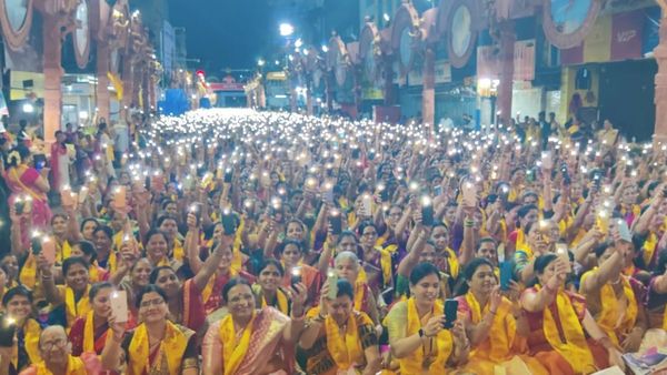 ಗಣೇಶ ಚತುರ್ಥಿ ಅಂಗವಾಗಿ ಹಲ್ವಾಯಿ ಗಣಪತಿ ದೇವಸ್ಥಾನದಲ್ಲಿ 35000 ಮಹಿಳೆಯರಿಂದ ವಿಶೇಷ ಪೂಜೆ