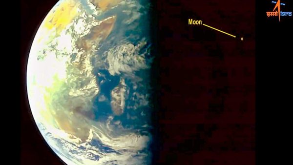 Aditya-L1: ಕ್ಲಿಕ್.. ಕ್ಲಿಕ್.. ಭೂಮಿ ಜೊತೆ ಇಸ್ರೋ ಸೆಲ್ಫಿ ಹೇಗಿದೆ?