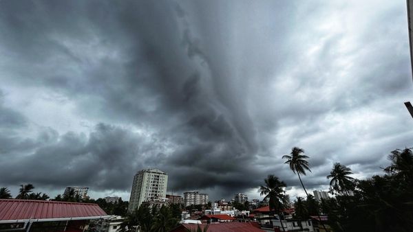 Karnataka Rain: ಕರ್ನಾಟಕದಲ್ಲಿ ಈ ವಾರ ಸುರಿಯಲಿದೆ ಭಾರೀ ಮಳೆ- ಯಾವ ಜಿಲ್ಲೆಗಳಲ್ಲಿ ತಿಳಿಯಿರಿ