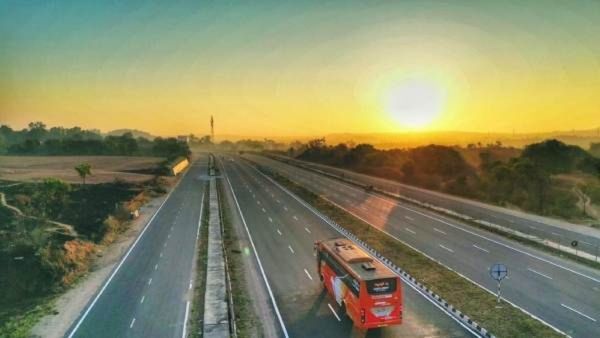 ಮಂಡ್ಯ ರೈತರಿಂದ ನಾಳೆ ಶುಕ್ರವಾರ ಬೆಂಗಳೂರು-ಮೈಸೂರು ಎಕ್ಸ್‌ಪ್ರೆಸ್‌ ವೇ, ರೈಲು ತಡೆ