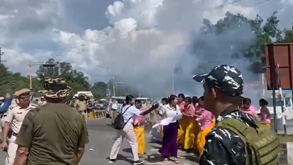 Manipur: ಇಬ್ಬರು ವಿದ್ಯಾರ್ಥಿಗಳ ಹತ್ಯೆ ಫೋಟೊ ವೈರಲ್‌- ಮಣಿಪುರದಲ್ಲಿ ತೀವ್ರಗೊಂಡ ಪ್ರತಿಭಟನೆ, ಹಿಂಸಾಚಾರ