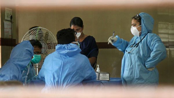 Nipah virus: ನಿಪಾ ವೈರಸ್ ಎಂಟ್ರಿ ತಡೆಗೆ ಕರ್ನಾಟಕದ ಗಡಿ ಜಿಲ್ಲೆಗಳಲ್ಲಿ ತಪಾಸಣೆ, ಕಟ್ಟೆಚ್ಚರ- ಯಾವ ಜಿಲ್ಲೆಗಳು ತಿಳಿಯಿರಿ