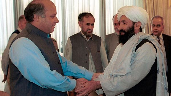 ಭ್ರಷ್ಟಾಚಾರ ಆರೋಪಿ ಮಾಜಿ ಪ್ರಧಾನಿ ಅಕ್ಟೋಬರ್‌ 21ಕ್ಕೆ ದೇಶಕ್ಕೆ ವಾಪಸ್