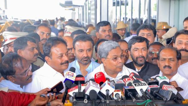 ರಾಷ್ಟ್ರ ರಾಜಕಾರಣದ ಬಗ್ಗೆ ಮಹತ್ವದ ಸ್ಪಷ್ಟನೆ ನೀಡಿದ ಸಿದ್ದರಾಮಯ್ಯ