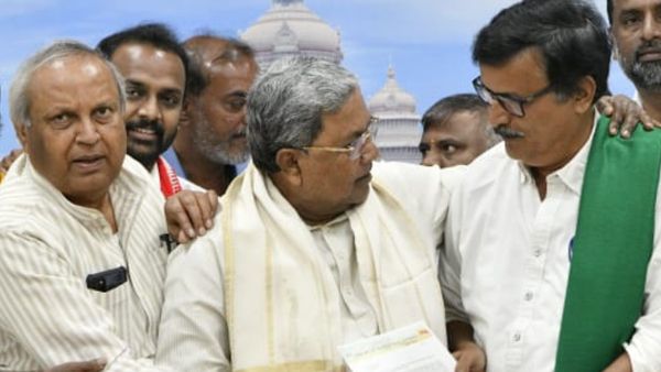 ಕಾವೇರಿ ಪರ ಹೋರಾಟಗಾರರೊಂದಿಗೆ ಸಿದ್ದರಾಮಯ್ಯ ಸಭೆ, ಶೀಘ್ರವೇ ನಿರ್ಧಾರದ ಭರವಸೆ