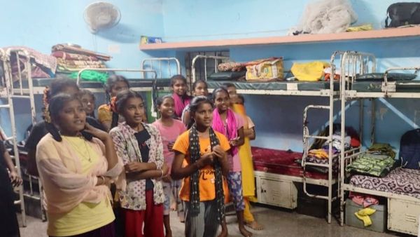 ಹಾಸ್ಟೆಲ್‌ಗಳಿಗೆ ತಹಶೀಲ್ದಾರ್ ಭೇಟಿ ಕಡ್ಡಾಯ; ಆದೇಶ