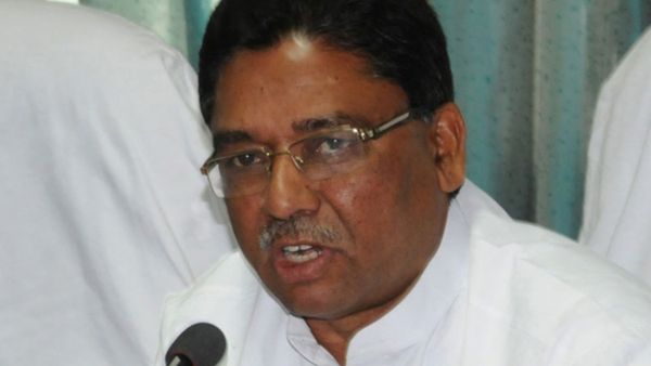 ಬಿಜೆಪಿಗೆ ಕಾರ್ಯಕ್ರಮಗಳನ್ನು ನೀಡಲು ತಾಕತ್ತಿಲ್ಲ; ದೇಶದ ಹೆಸರಿನಲ್ಲಿ ರಾಜಕೀಯ: ಮಾಜಿ ಸಂಸದ ಕಿಡಿ