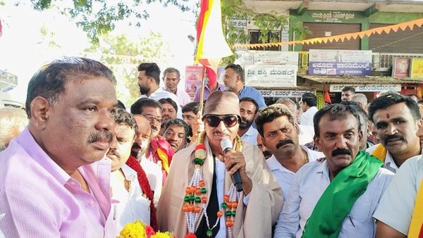 ಕಾವೇರಿ ವಿವಾದ: ಸಿಎಂ, ಡಿಸಿಎಂ ನರಸತ್ತ ಹೇಡಿಗಳಾಗಿದ್ದಾರೆ, ಆದ್ದರಿಂದ ಅ.10ಕ್ಕೆ ಕರ್ನಾಟಕ-ತಮಿಳುನಾಡು ಗಡಿ ಬಂದ್‌: ವಾಟಾಳ್‌