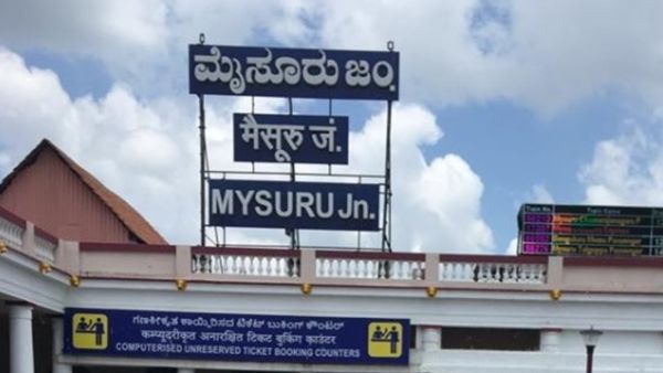 ಚಾಮರಾಜನಗರ-ಮೈಸೂರು ದಸರಾ ವಿಶೇಷ ರೈಲು, ವೇಳಾಪಟ್ಟಿ