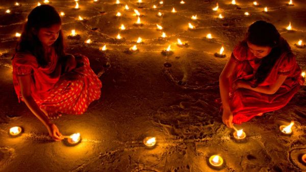ದೀಪಾವಳಿ ಸಮಯದಲ್ಲಿ ಭೇಟಿ ಕೊಡಬಹುದಾದಂತಹ ಸ್ಥಳಗಳ ಪಟ್ಟಿ ಇಲ್ಲಿದೆ... 
