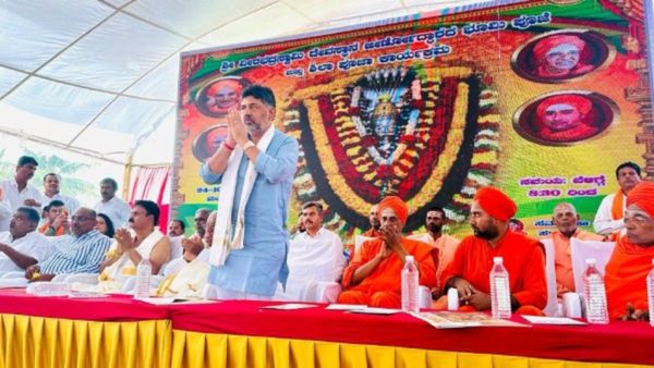 'ಕನಕಪುರ ಬೆಂಗಳೂರು ಸೇರುತ್ತದೆ, ಬೆಂಗಳೂರಿಗರಿಗೆ ನಿಮ್ಮ ಭೂಮಿ ಮಾರಾಟ ಮಾಡಬೇಡಿ': ಡಿಸಿಎಂ ಡಿಕೆ ಶಿವಕುಮಾರ್ ಕಿವಿಮಾತು