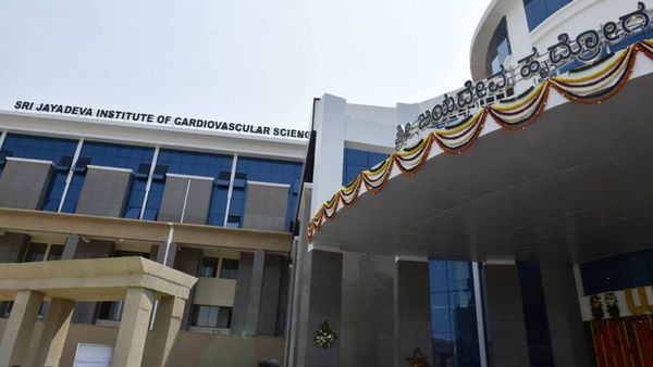 Staff Nurse Recruitment: ಜಯದೇವ ಆಸ್ಪತ್ರೆ ನೇಮಕಾತಿ; 100 ಸ್ಟಾಫ್‌ನರ್ಸ್‌ ಹುದ್ದೆ, ವೇತನ ವಿವರ 
