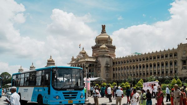 ಶೌಚಾಲಯಗಳ ನಿರ್ವಹಣೆ; ಮಾಹಿತಿ ನೀಡದ ಸರ್ಕಾರಕ್ಕೆ 5 ಲಕ್ಷ ದಂಡ