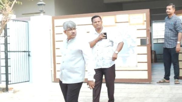 Lokayukta Raid: ರಾಯಚೂರು, ರಾಮನಗರ ಸೇರಿದಂತೆ ವಿವಿಧೆಡೆ ಮುಂದುವರಿದ ಲೋಕಾಯುಕ್ತ ಬೇಟೆ