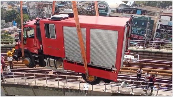 Namma Metro: ಹಳಿ ತಪ್ಪಿದ್ದ ರಸ್ತೆ-ರೈಲು ವಾಹನ ತೆರವು: ಮೆಟ್ರೋ ಸಂಚಾರ ಆರಂಭ