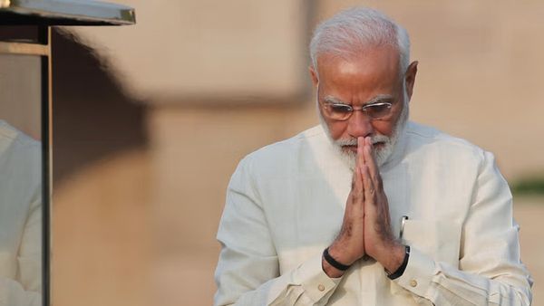 ಗಾಂಧಿ ಜಯಂತಿ 2023: ರಾಜ್‌ಘಾಟ್‌ನಲ್ಲಿ ಪುಷ್ಪ ನಮನ ಸಲ್ಲಿಸಿದ ಪ್ರಧಾನಿ ಮೋದಿ, ಖರ್ಗೆ