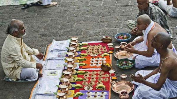 Pitru Paksha Trayodashi Tithi 2023: ತ್ರಯೋದಶಿ ಶ್ರಾದ್ಧದ ದಿನಾಂಕ, ಪೂಜೆಯ ಶುಭ ಸಮಯ ತಿಳಿಯಿರಿ