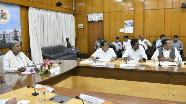 ಅಲ್ಪಸಂಖ್ಯಾತರ ಶಿಕ್ಷಣಕ್ಕೆ ಒತ್ತು:ಅರಿವು ಸಾಲ ಯೋಜನೆಗೆ ಹೆಚ್ಚುವರಿ ಅನುದಾನಕ್ಕೆ ಸಿಎಂ ಸೂಚನೆ