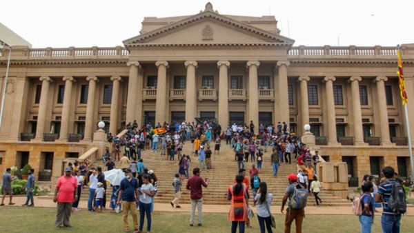 ಭಾರತ ಸೇರಿ 7 ದೇಶಗಳಿಗೆ ಉಚಿತ ಪ್ರವಾಸಿ ವೀಸಾ ನೀಡಲು ಶ್ರೀಲಂಕಾ ಸರ್ಕಾರ ತೀರ್ಮಾನ- ಯಾವ ದೇಶಗಳು ತಿಳಿಯಿರಿ