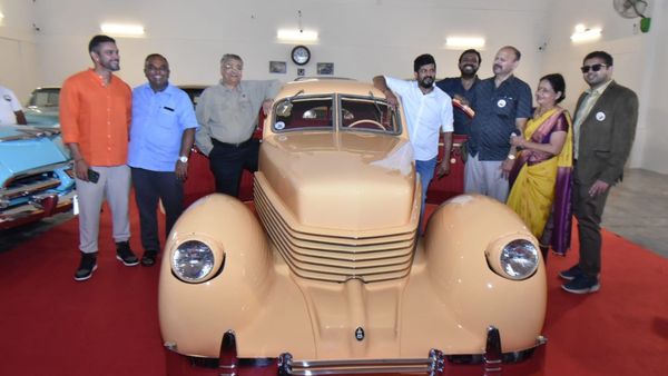 ಮೈಸೂರಿನಲ್ಲಿ ವಿಂಟೇಜ್ ಕಾರುಗಳ ಪ್ರದರ್ಶನ, ಇವುಗಳ ವಿಶೇಷತೆ ತಿಳಿಯಿರಿ