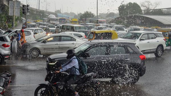 Heavy Rain: ಬೆಂಗಳೂರು ನಿವಾಸಿಗಳೇ ಎಚ್ಚರ.. ಇನ್ನೂ ಎರಡು ದಿನ ಕಾಡಲಿದೆ ಮಹಾಮಳೆ!
