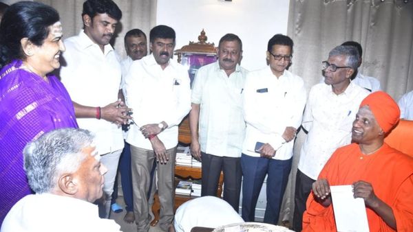 ಅಮಿತ್ ಶಾ ನಮ್ಮ ಮನೆಯಲ್ಲಿ ಕುಳಿತುಕೊಂಡು ಜೀವ ತೆಗೆದ್ರು: 2 ಗಂಟೆಗಳ ಕಾಲ ನಡೆದ ಸತ್ಯ ಬಿಚ್ಚಿಟ್ಟ ವಿ ಸೋಮಣ್ಣ