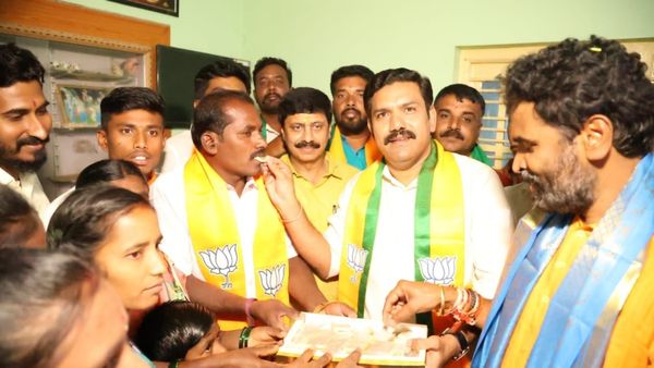 ‘ವಿಜಯೇಂದ್ರ ಒಬ್ಬನೇ ಎಲ್ಲವೂ ಅಲ್ಲ - ಈಶ್ವರಪ್ಪ’