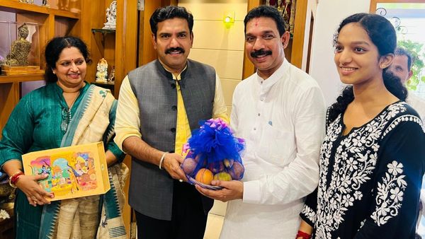 ‘ವಿಜಯೇಂದ್ರ ಬಿಜೆಪಿಯಲ್ಲಿರುವ ಕೆಜೆಪಿಯ ಅಧ್ಯಕ್ಷರೇ ಹೊರತು ಅಸಲಿ ಬಿಜೆಪಿಯ ಅಧ್ಯಕ್ಷರಲ್ಲ!’