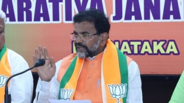 ಕಾಂತರಾಜು ವರದಿ ಕಳ್ಳತನ ಆಗಿದ್ದರೆ ಯಾರು ಕಳ್ಳರು? ಸಿದ್ದರಾಮಯ್ಯನವರೇ? ಡಿ.ಕೆ.ಶಿವಕುಮಾರರೇ?