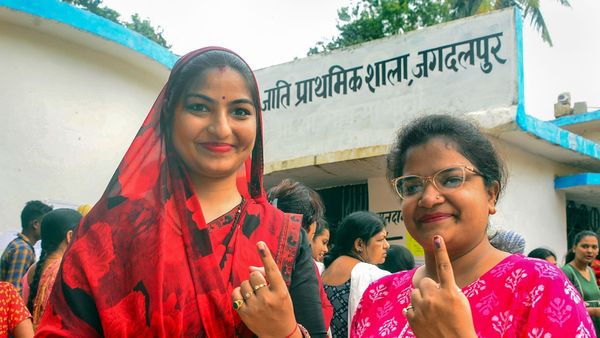 ವಿಧಾನಸಭೆ ಚುನಾವಣೆಯಲ್ಲಿ ಮಹಿಳಾ ಮತದಾರರಿಗೆ ಭರ್ಜರಿ ಗೆಲುವು!