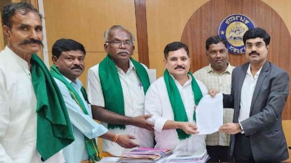  ನವೆಂಬರ್ ಅಂತ್ಯದವರೆಗೆ ಭದ್ರಾ ನಾಲೆಯಲ್ಲಿ ನೀರು ಸ್ಥಗಿತ ಮಾಡ್ಬೇಡಿ: ದಾವಣಗೆರೆ ರೈತರ ಆಗ್ರಹ