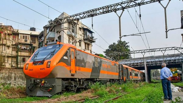 Diwali Special Trains: ಯಶವಂತಪುರ-ಬೀದರ್ ನಡುವೆ ದೀಪಾವಳಿ ಹಬ್ಬಕ್ಕೆ ವಿಶೇಷ ರೈಲು ಸಂಚಾರ!