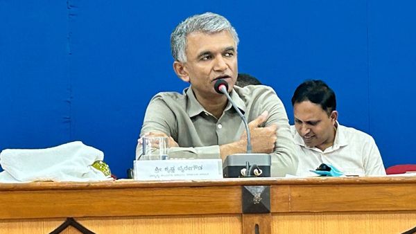 Vijayapura: ಬರ ಪರಿಹಾರ: ಅಧಿಕಾರಿಗಳಿಂದ ರೈತರಿಗೆ ಅನ್ಯಾಯ: ಕೃಷ್ಣ ಬೈರೇಗೌಡ ಕಿಡಿ